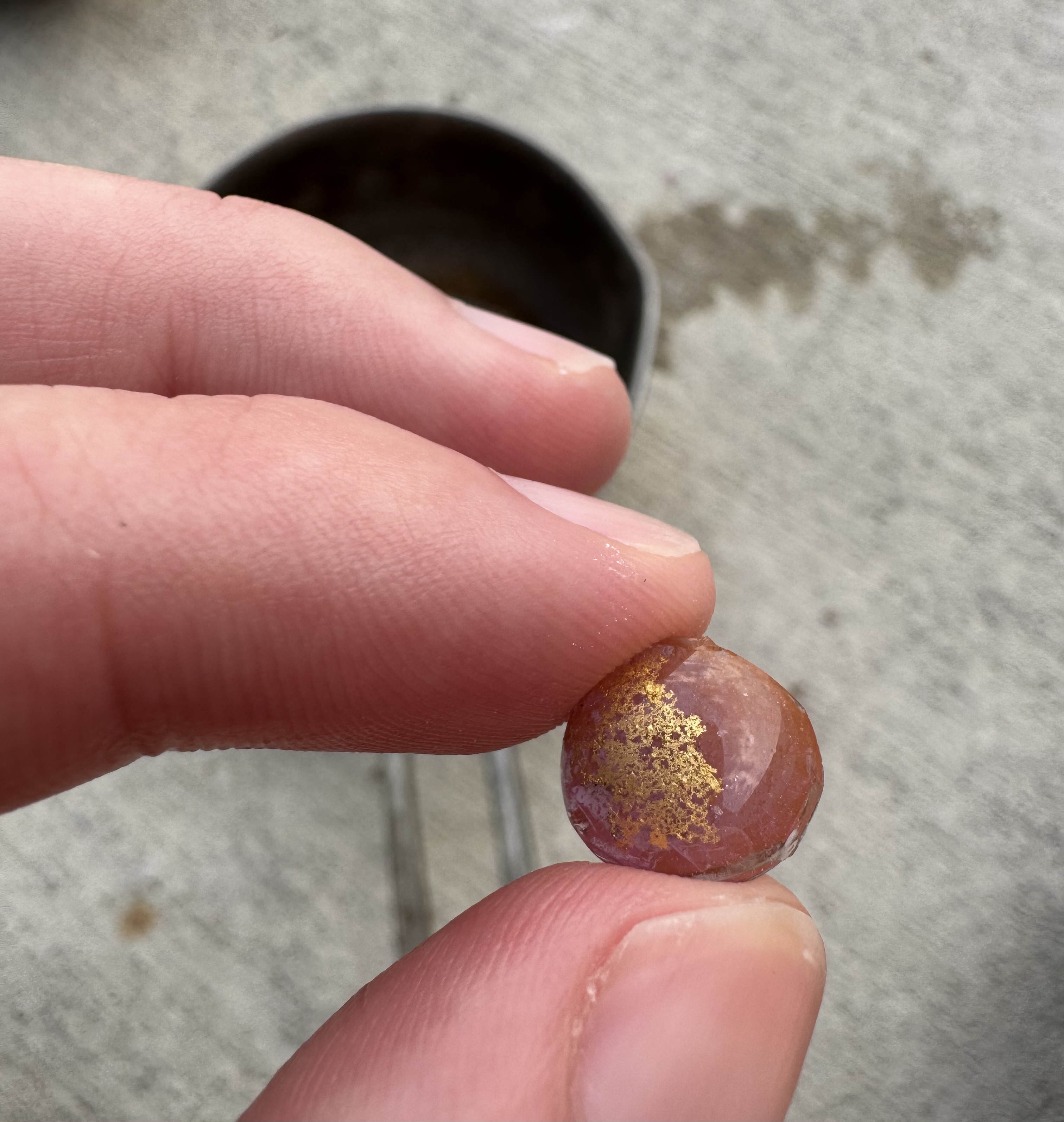 gold glass
